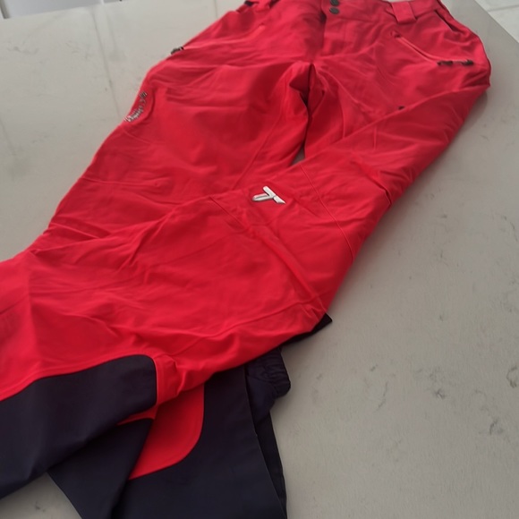 Columbia Omni Heat Titanium Ski/Snowboard Pants - Picture 9 of 12